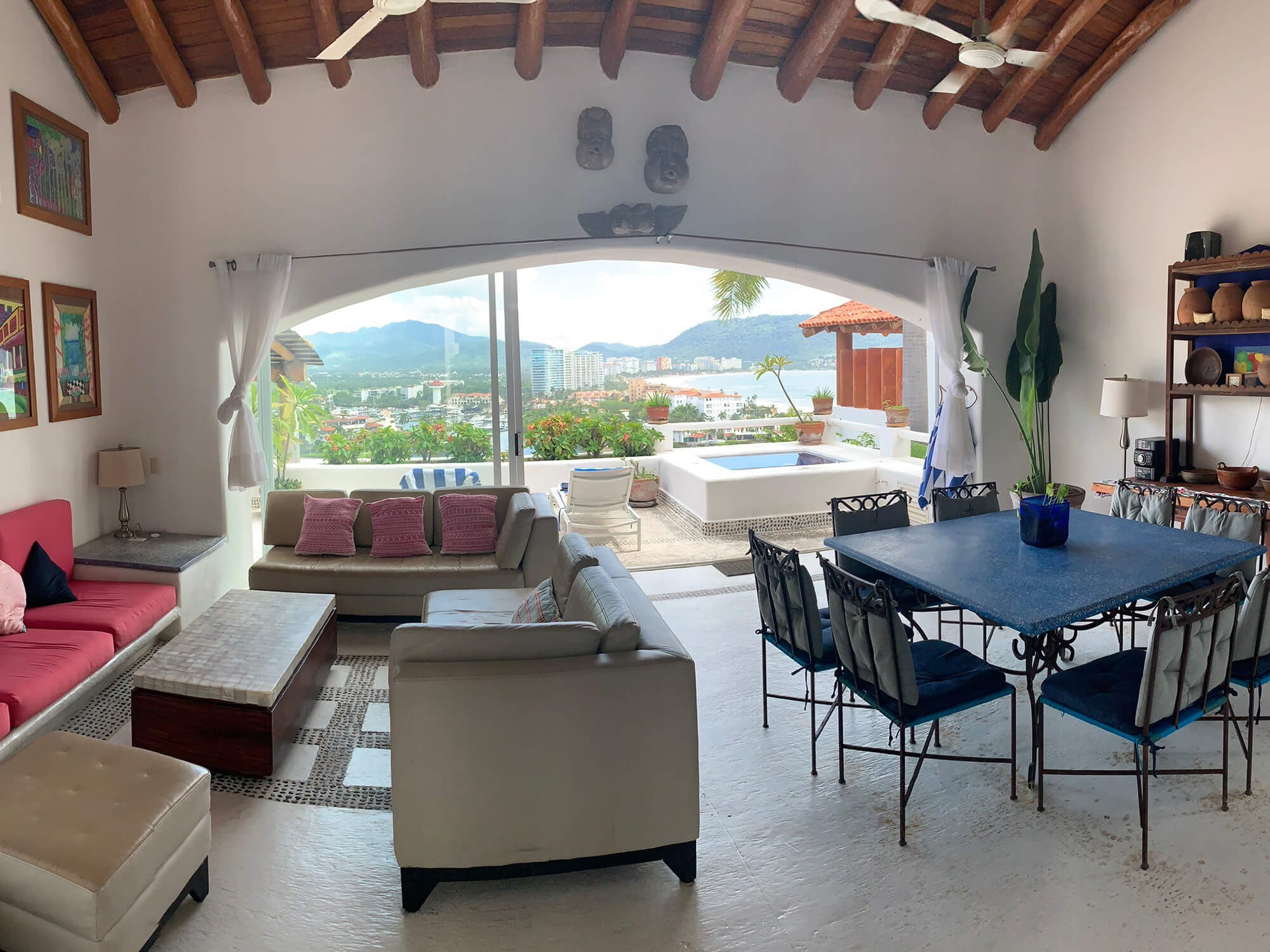 Villa Andrea Entrada y Sala